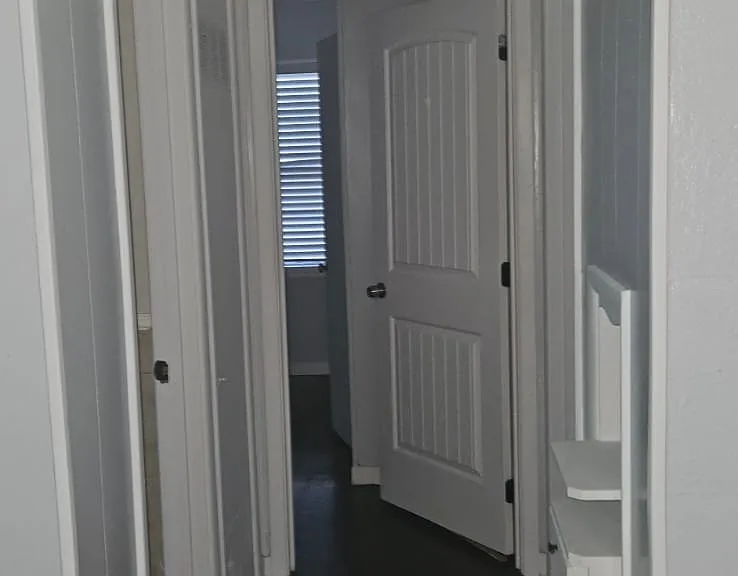 1214 Burleson St — Photo 13
