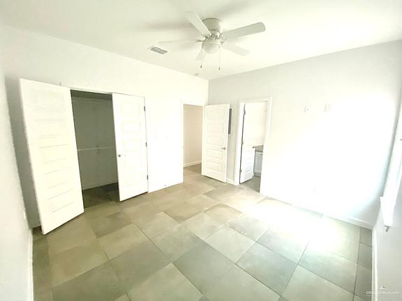 2nd image of 3813 Bella Costa Dr #4