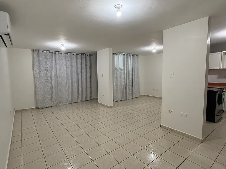 892 Calle Los Robles #M24 — Photo 7