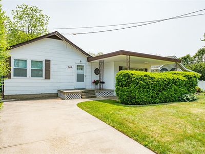 40 Robert Street, Babylon, NY, 11702