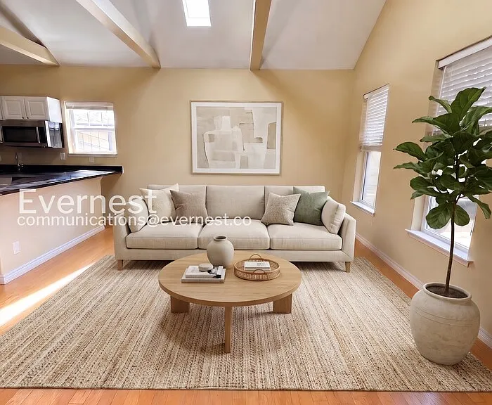 2234 W Palmer St — Photo 1