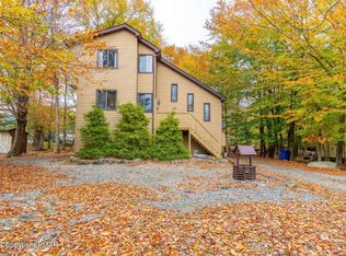 7908 Sleepy Hollow Dr, Tobyhanna, PA