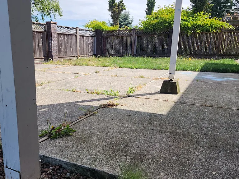 192 Beacon Hill Dr #B — Photo 11