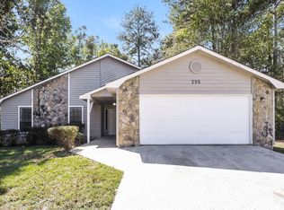 255 Springtree Ct, College park, GA 30349