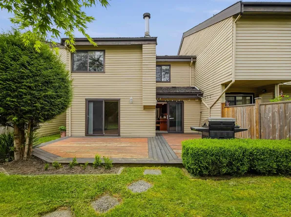 3542 Hurst Pl, Vancouver, BC V5S 4C8