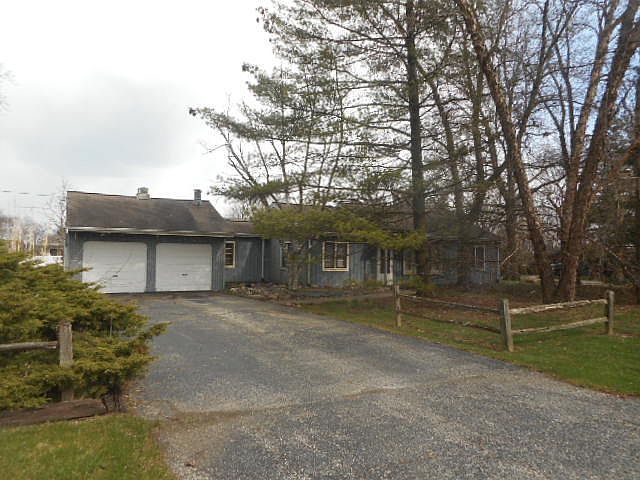 1st image of 13521 Howe Dr