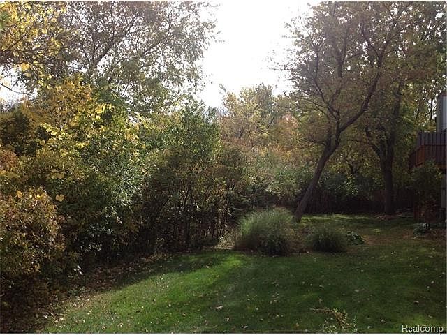 1st image of 581 Winwood Cir #1