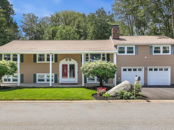55 Robinhood Road, Nashua, NH 03062