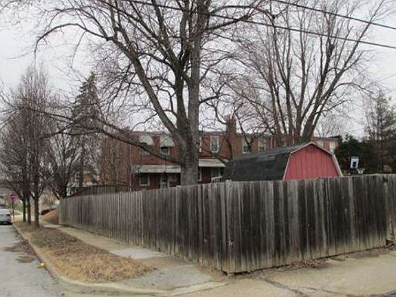 4th image of 3663 Greenvale Rd
