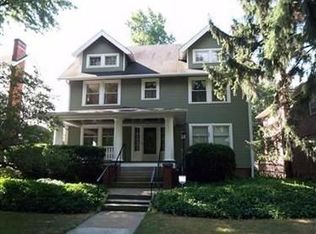 2804 Corydon Rd, Cleveland Heights, OH 44118