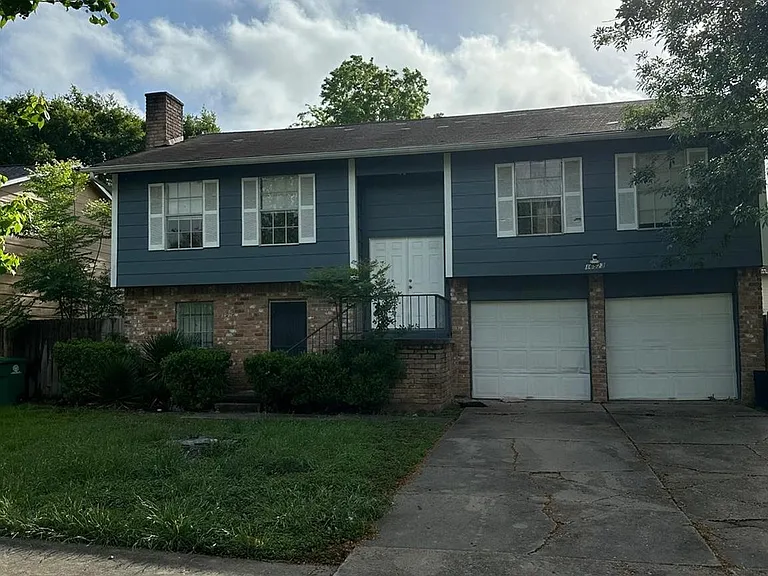 16523 Lonesome Quail Dr — Photo 1