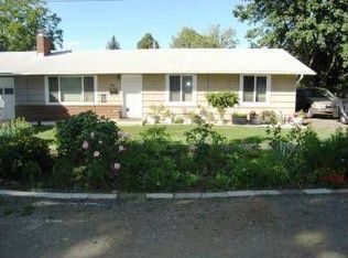 315 SE Harney St, Sheridan, OR