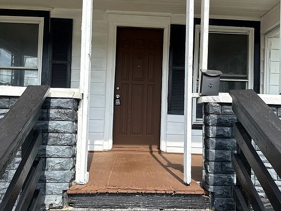 5th image of 160 N Hilton St #1