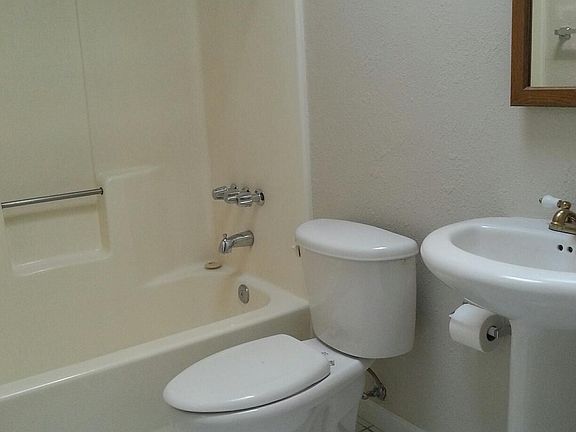 5th image of 3646 E Blacklidge Dr Unit 6