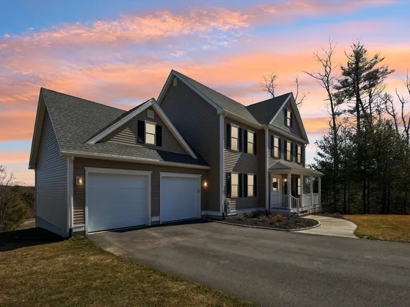 2 Oriole Dr, Groton, MA 01450