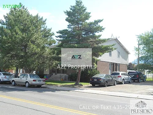 654 N 400 W Photo 1