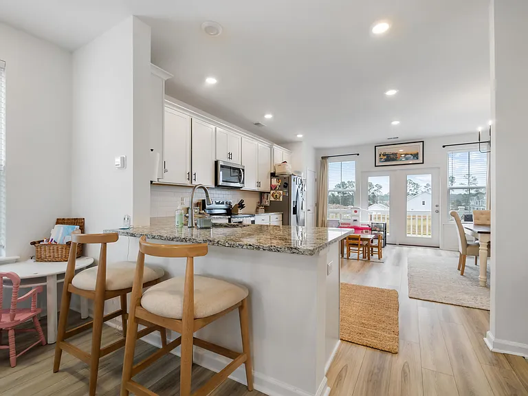 829 Recess Point Dr — Photo 23