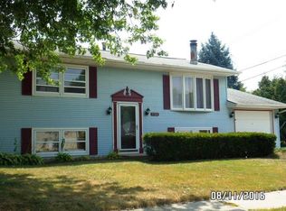 3722 Dorchester Rd, Michigan City, IN 46360