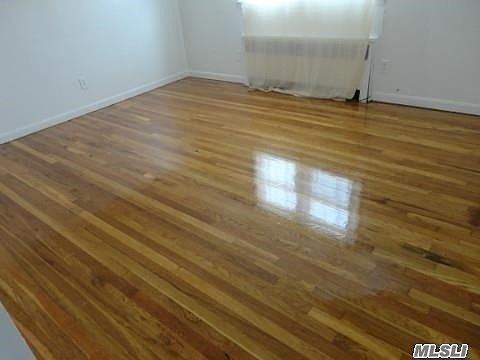 5th image of 14832 Brookville Blvd