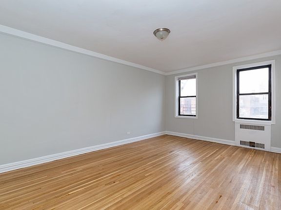 2nd image of 4325 43rd St