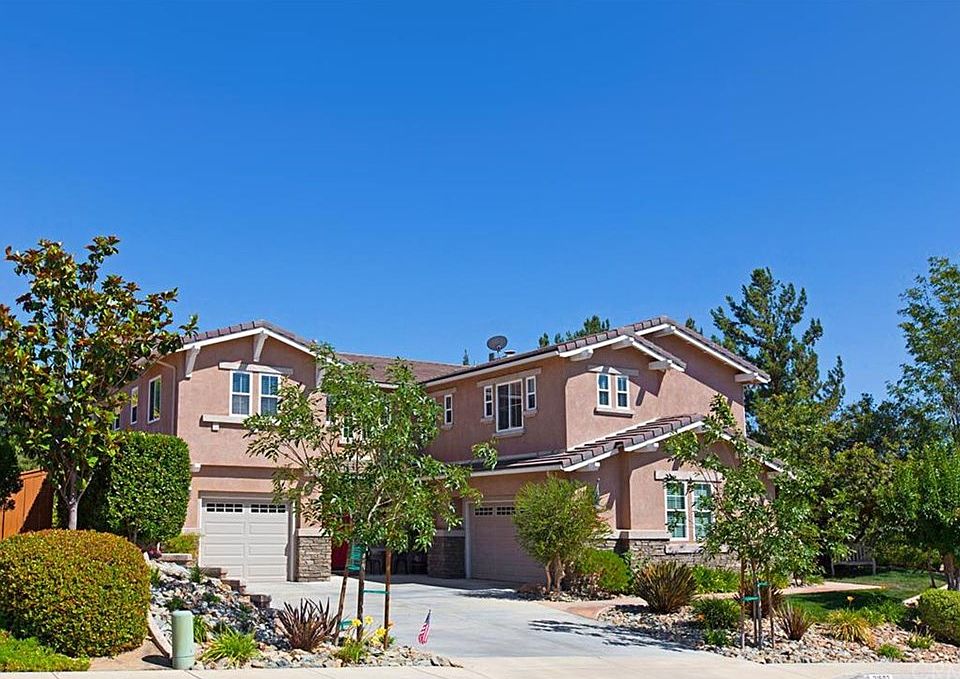 1st image of 31507 Royal Oaks Dr