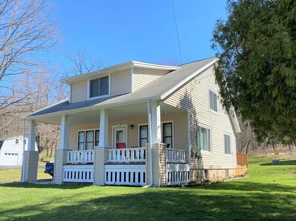 134 N Lhommedieu St, Montour Falls, NY 14865