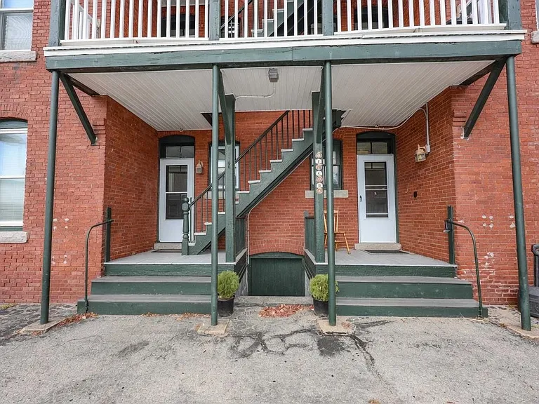 97 Bridge St #12 — Photo 26
