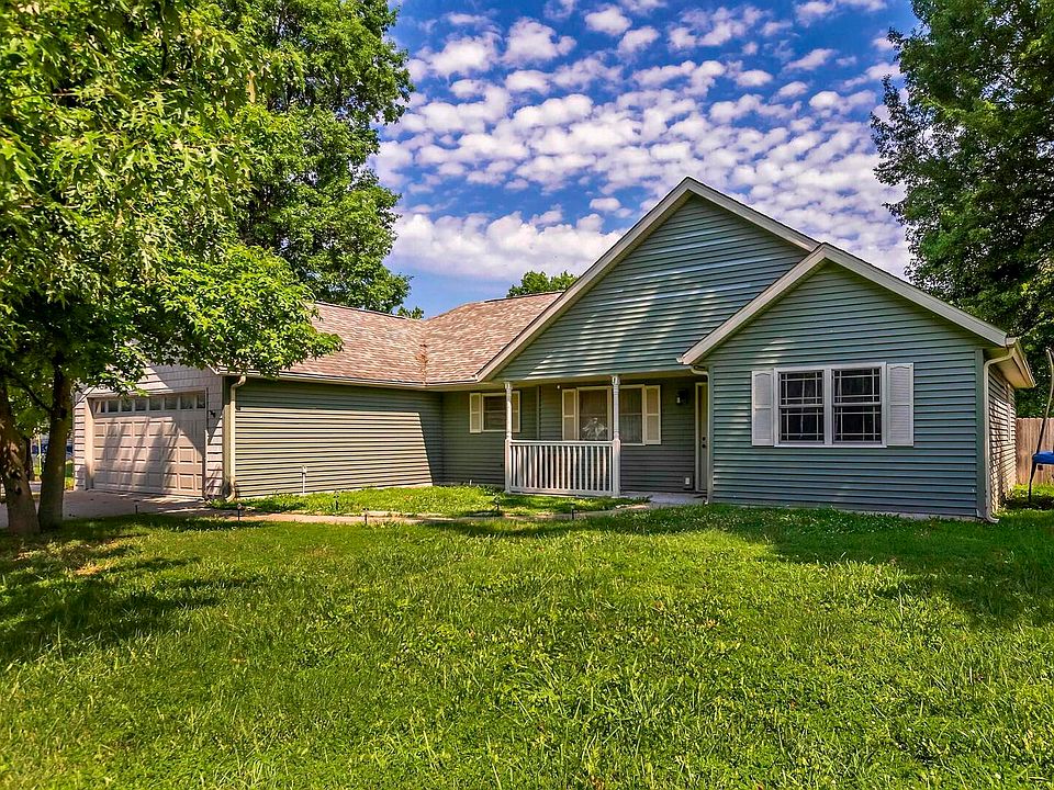 1st image of 308 Noah Ln