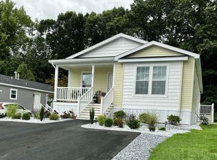 11 Cremin St, Concord, NH 03303