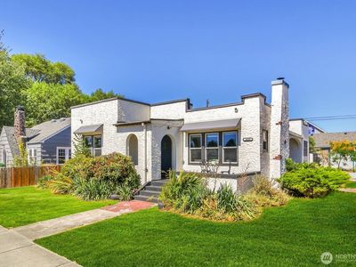 1633 3rd Street #B, Marysville, WA, 98270