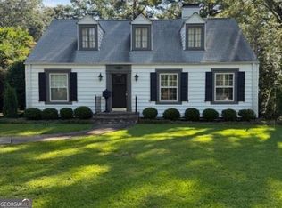 706 Maple Dr, Griffin, GA 30224