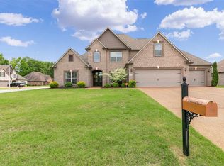 8 Whitebark Cv, Jackson, TN 38305