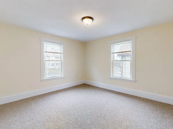 545 Mount Auburn St #2, Watertown, MA 02472