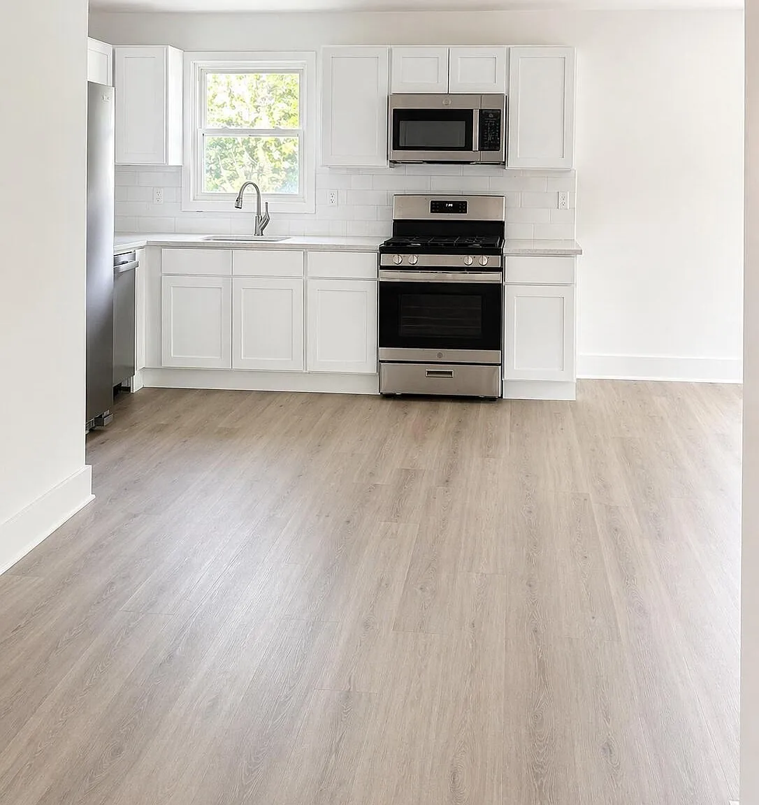 3 bed, 1836 sqft, $3,500 — Photo 2