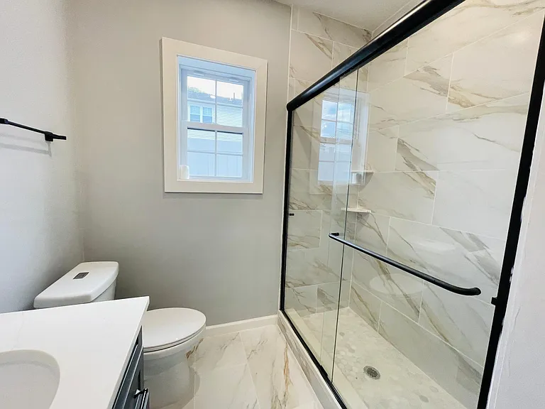 487 Lincoln St #6 — Photo 11