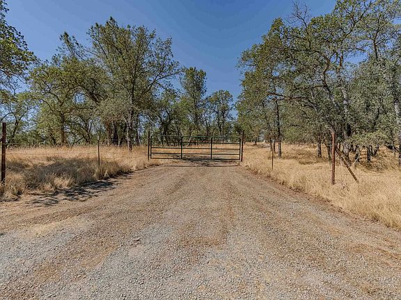 2nd image of 10660 Hogan Dam Rd