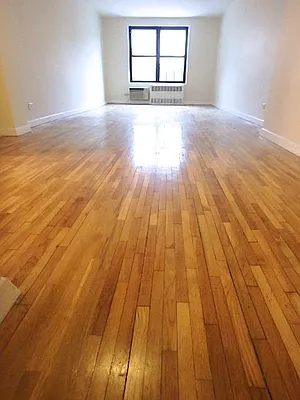 Rented by Level Group | media 10