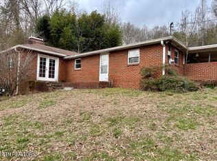 185 Blacksferry Rd, Knoxville, TN 37931