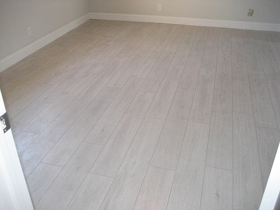 3rd image of 3749 Nw 107 Way