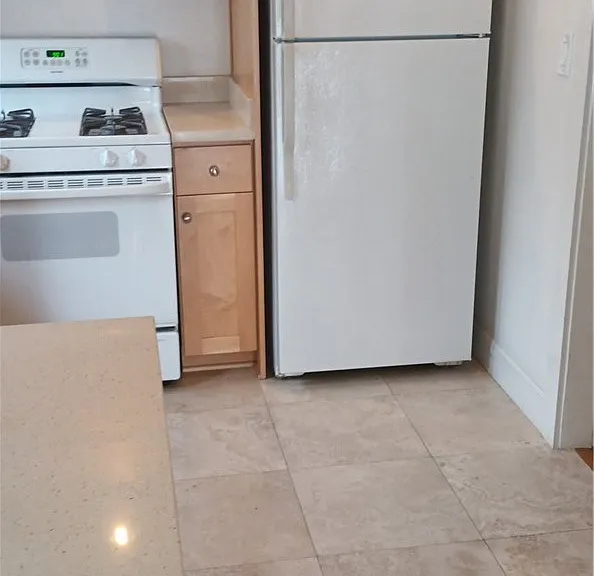 1511 E Ocean Blvd — Photo 9