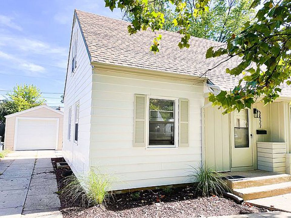 2527 Ellen Ave, Rockford, IL 61101 MLS 11651243 Zillow