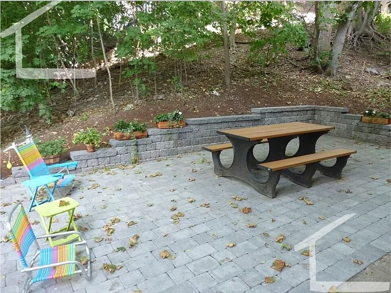 30 Saint Paul St #A6 — Photo 23
