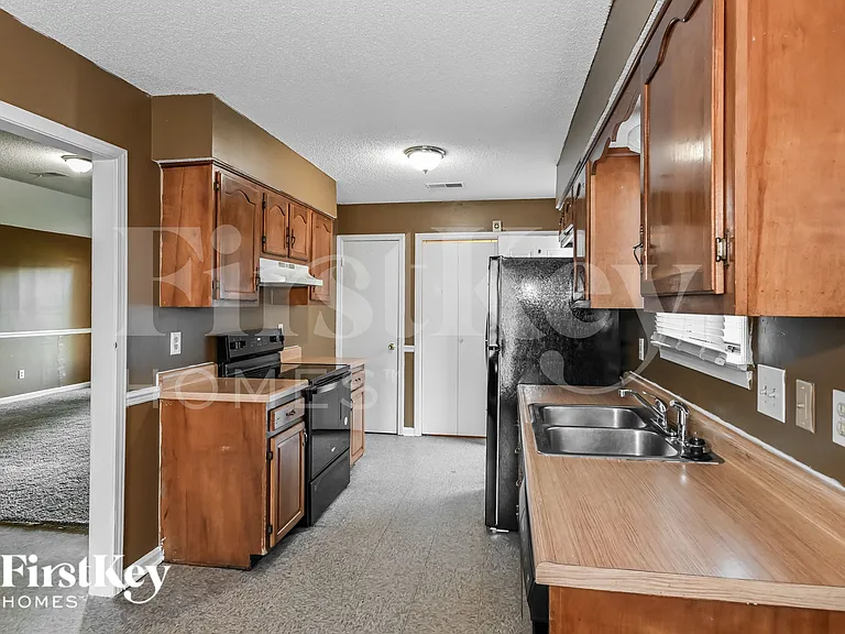 4596 Berrypick Ln S — Photo 5