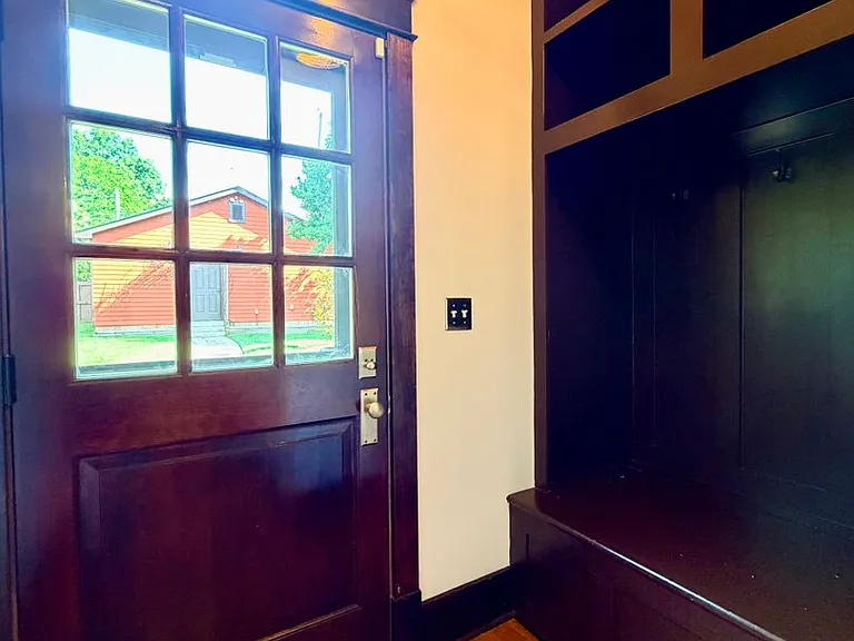 801 Shelby Ave — Photo 41