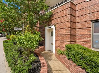 6940 Yellowstone Blvd, Forest Hills, NY 11375