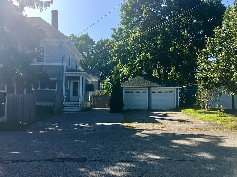 519 Brighton Ave — Photo 21