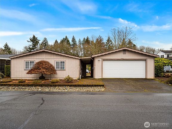 2nd image of 3700 14th Avenue SE #9