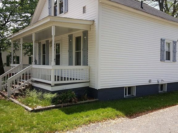2nd image of 312 N Michigan St