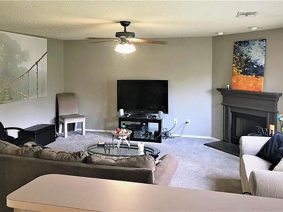 2nd image of 773 Raven Dr