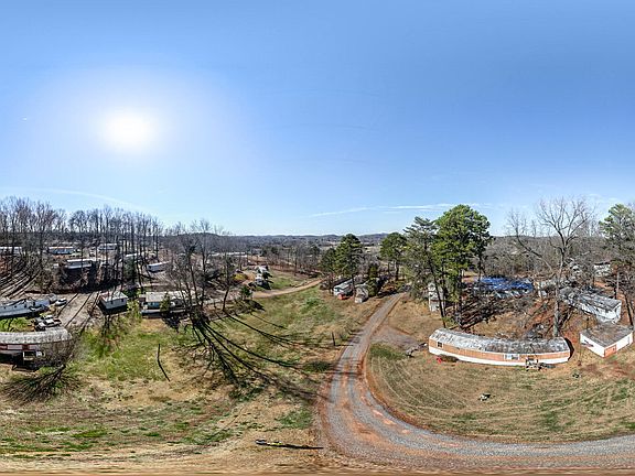 3rd image of 2941 Northlake Dr